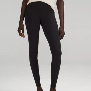 LULULEMON Align High Rise Pant in Black size 8